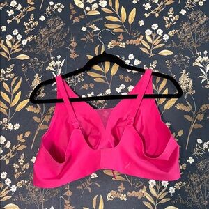 Knix Revolution Shadow Mesh Bra Wireless Full-Coverage Bra in Hot Pink Size XXXL